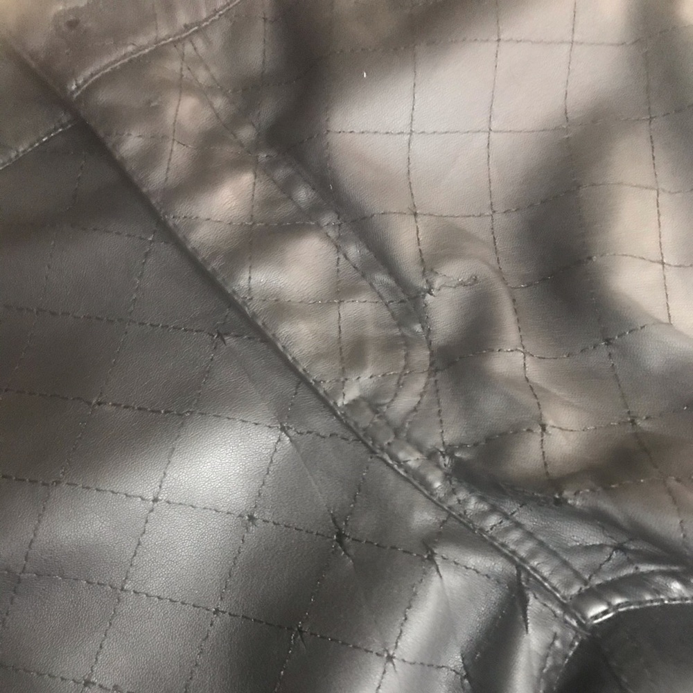 Faux leather legging